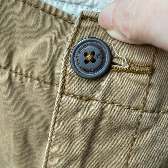 American Eagle Khaki Tan Flat Front Shorts 30 x 9.25” - Picture 5 of 8